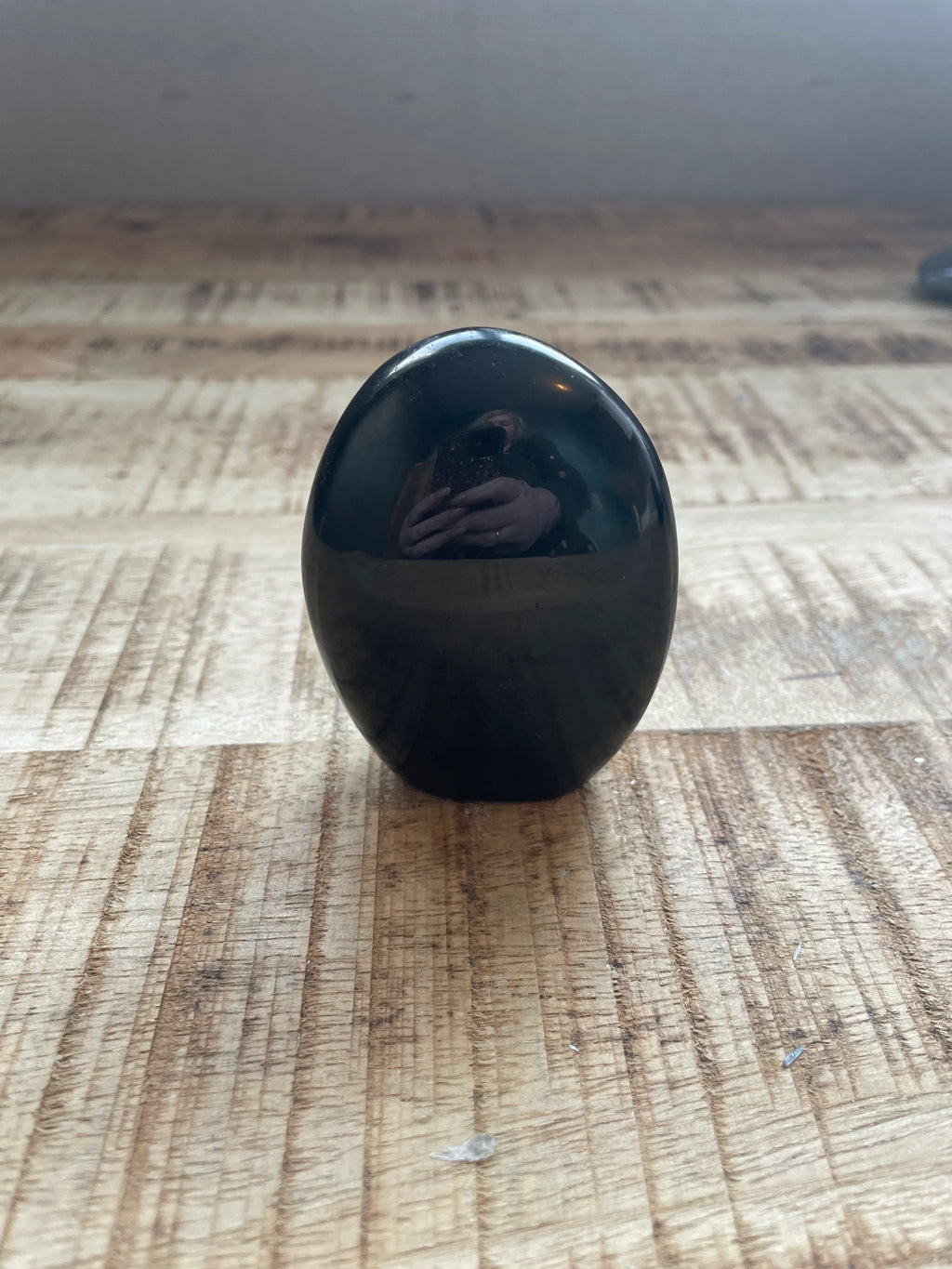 Zwarte toermalijn sculptuur 7 cm hoog