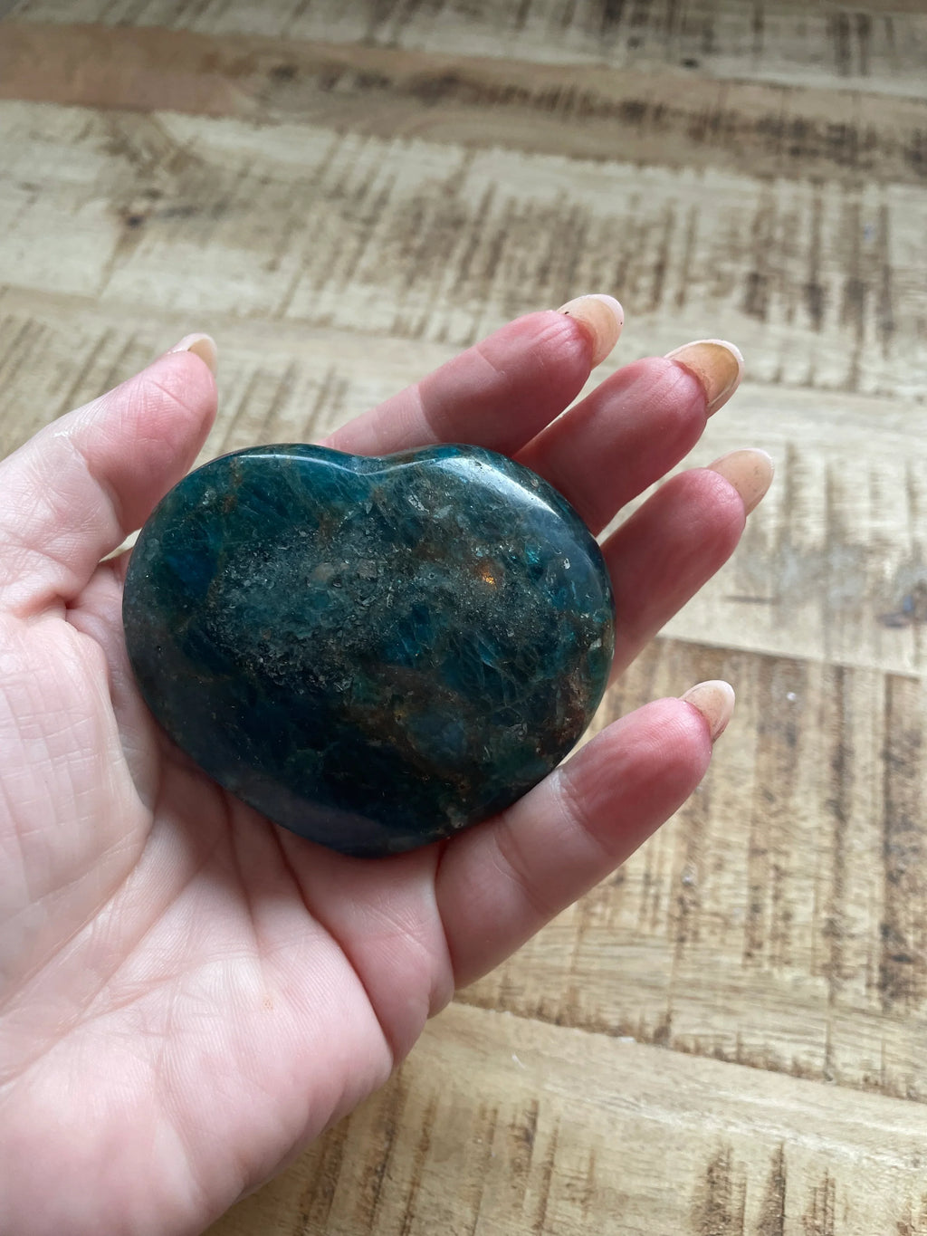 Blauwe apatiet hart 7 cm