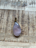 rozekwarts hanger goudkleurig