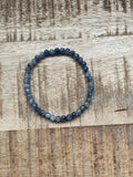 Kyaniet armband 6 mm kralen