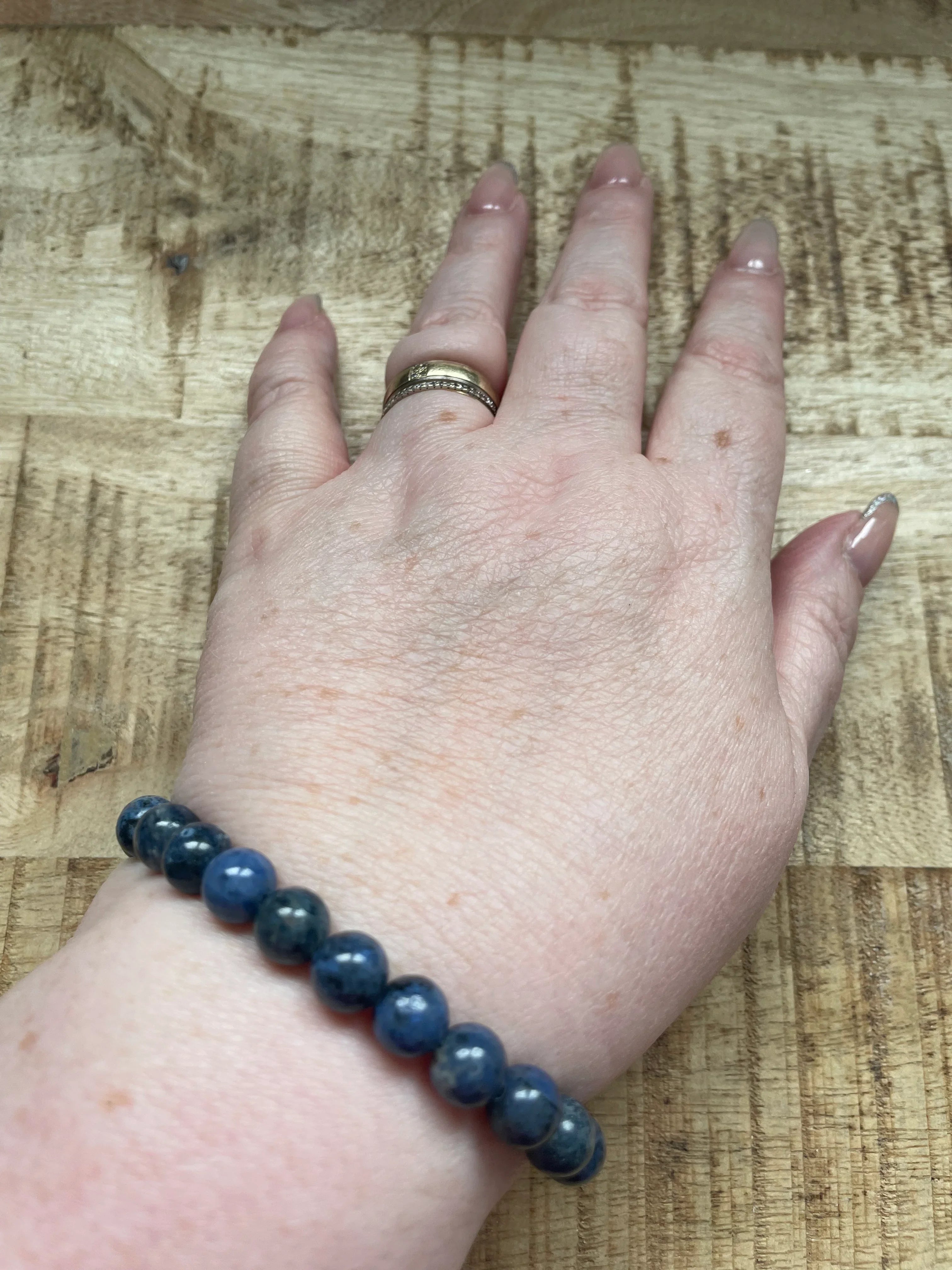 Dumortieriet armband 8 mm kralen