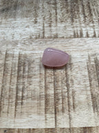 Rozenkwarts trommelsteen