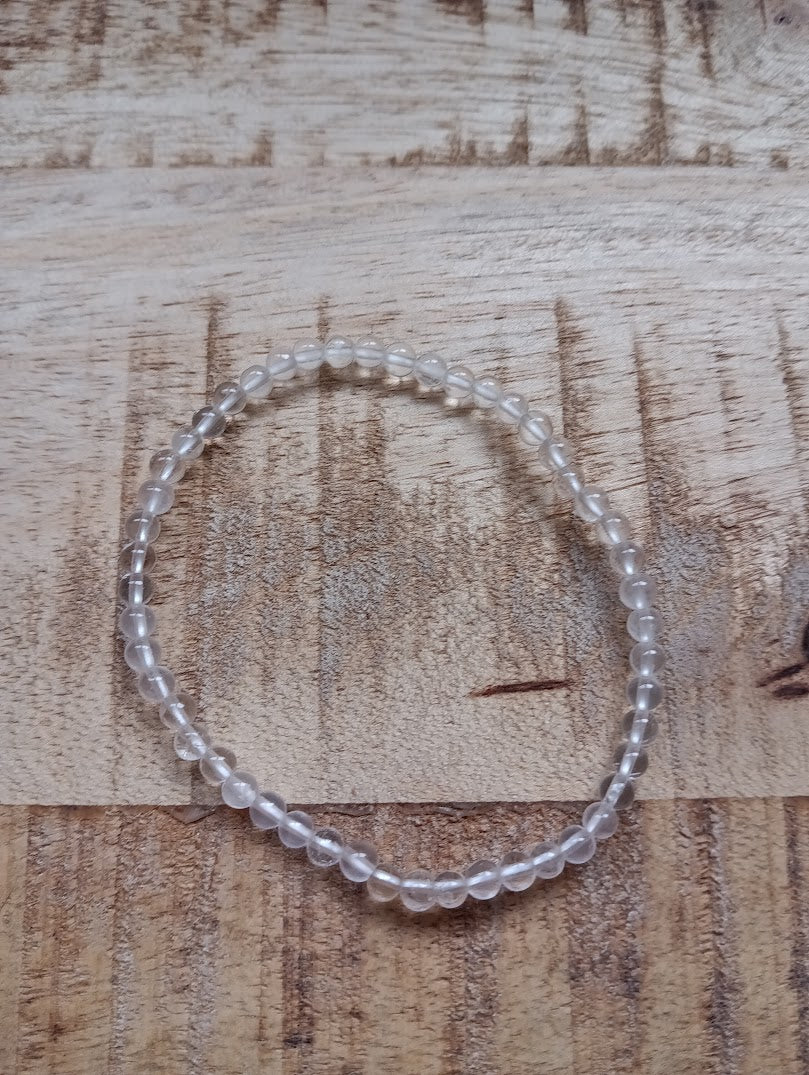Bergkristal kogelarmband 4 mm kralen